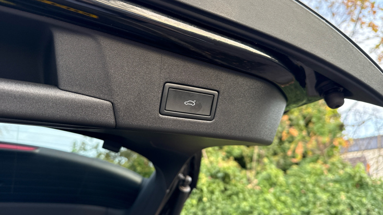 Volkswagen ID.4 210kW Match Pro 77kWh 5dr Auto Electric Estate